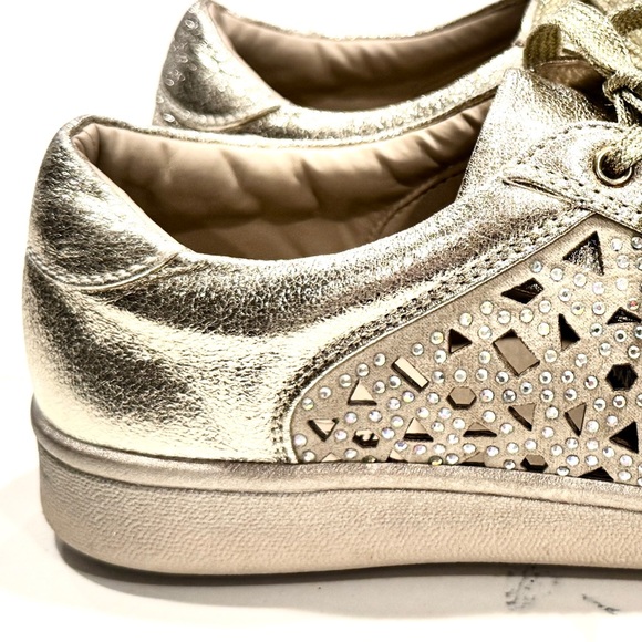 Lady Couture Paris Women’s Gold Rhinestone Sparkle Sneakers Size 10.5 NWOT - Picture 6 of 9